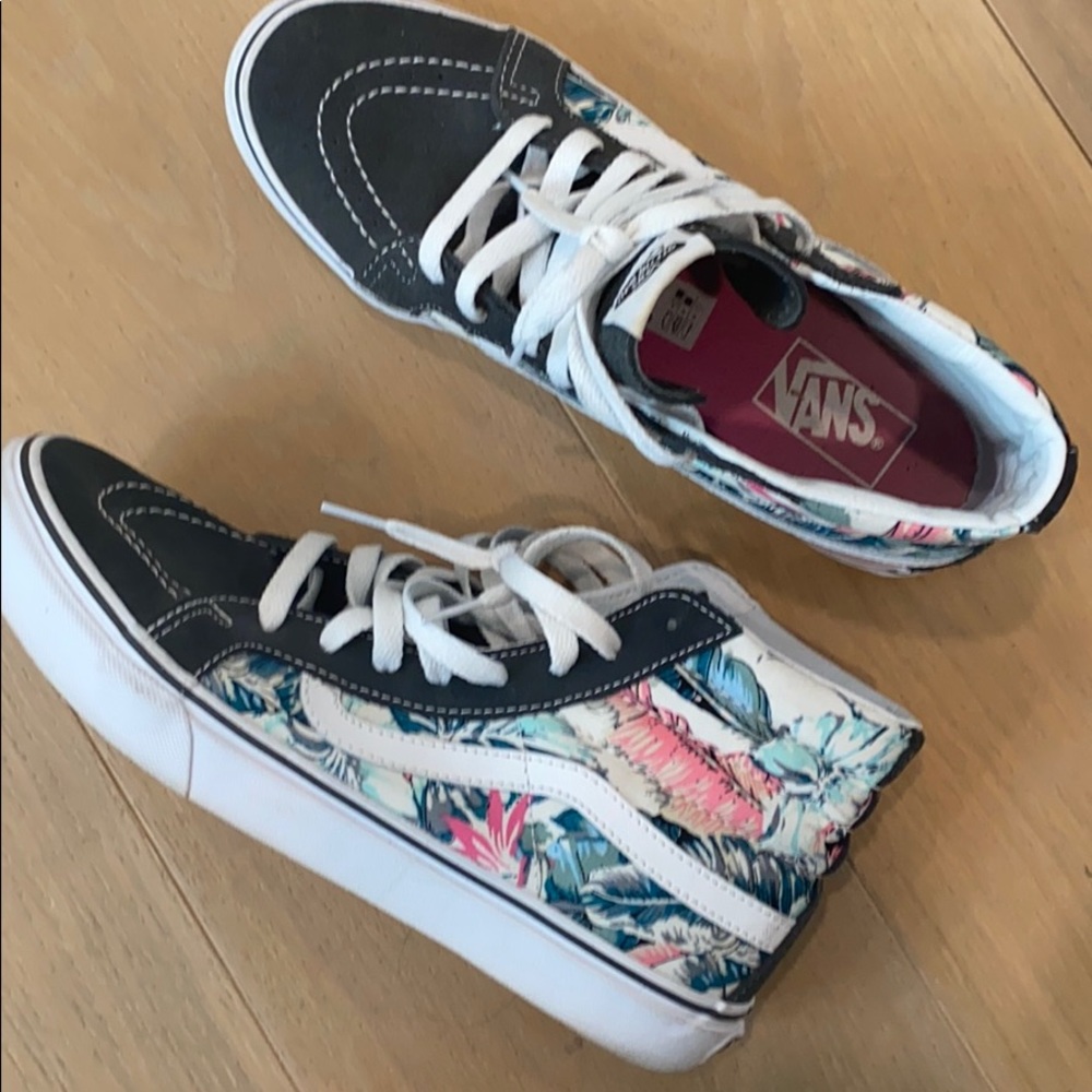 Vans sneakers
